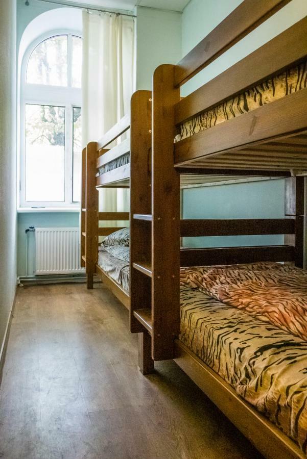 Tiger Hostel Riga Bagian luar foto